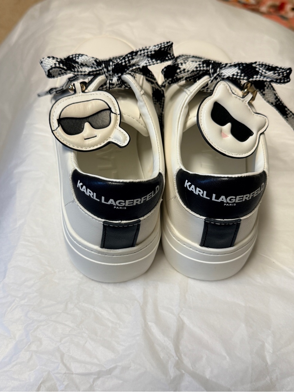 Karl Lagerfeld Capree Platform Sneakers White/Black Size 5.5 Like New - Picture 2 of 9